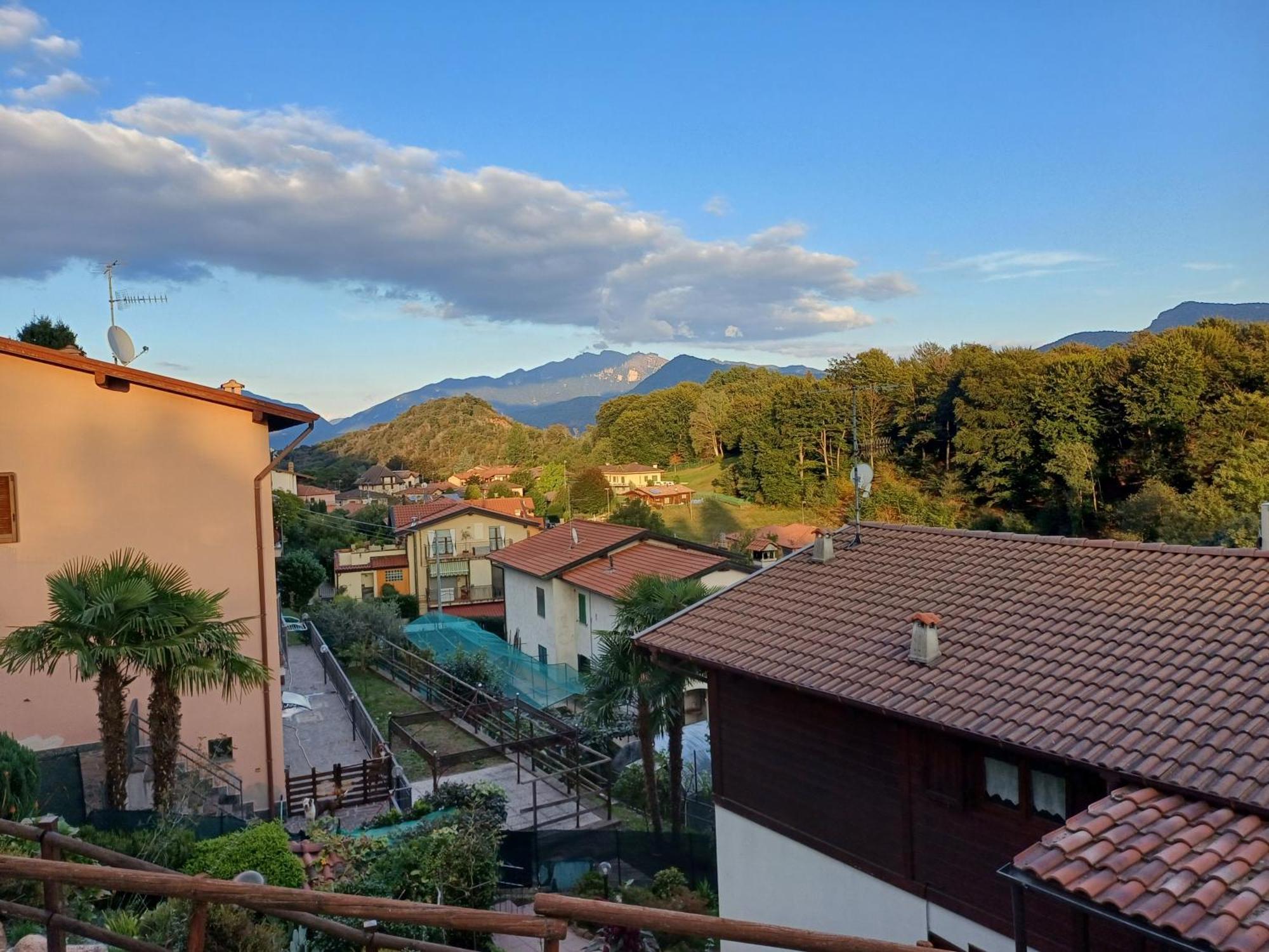 Apartamento Ca' Di Ruchitt Cuasso Al Monte Exterior foto
